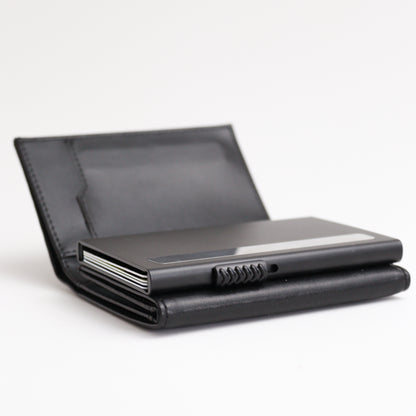 Minimalism and security: Anti-theft cardholder for everyone
